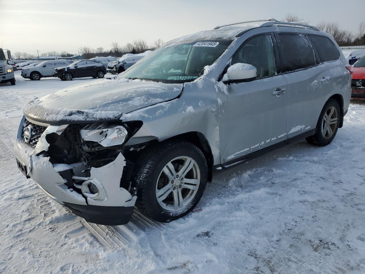 2015 Nissan Pathfinder - Image 1