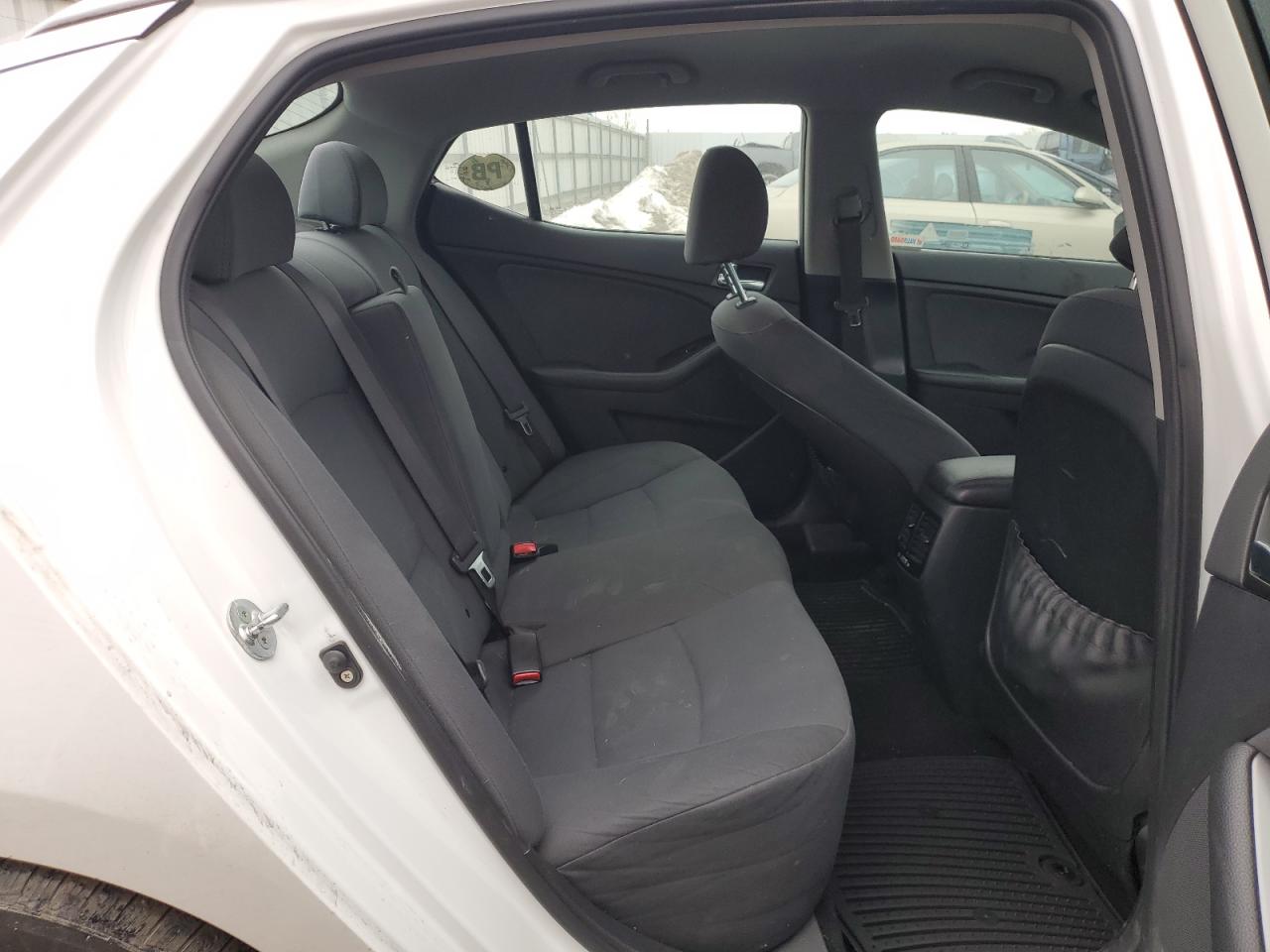 2014 Kia Optima - Image 10