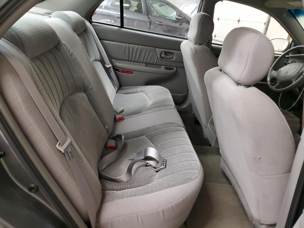2004 Buick Century - Image 10