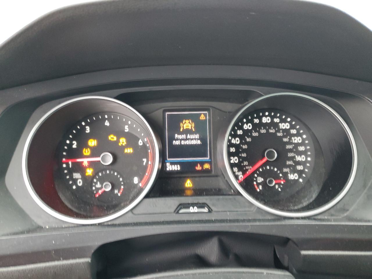 2021 Volkswagen Tiguan - Image 9