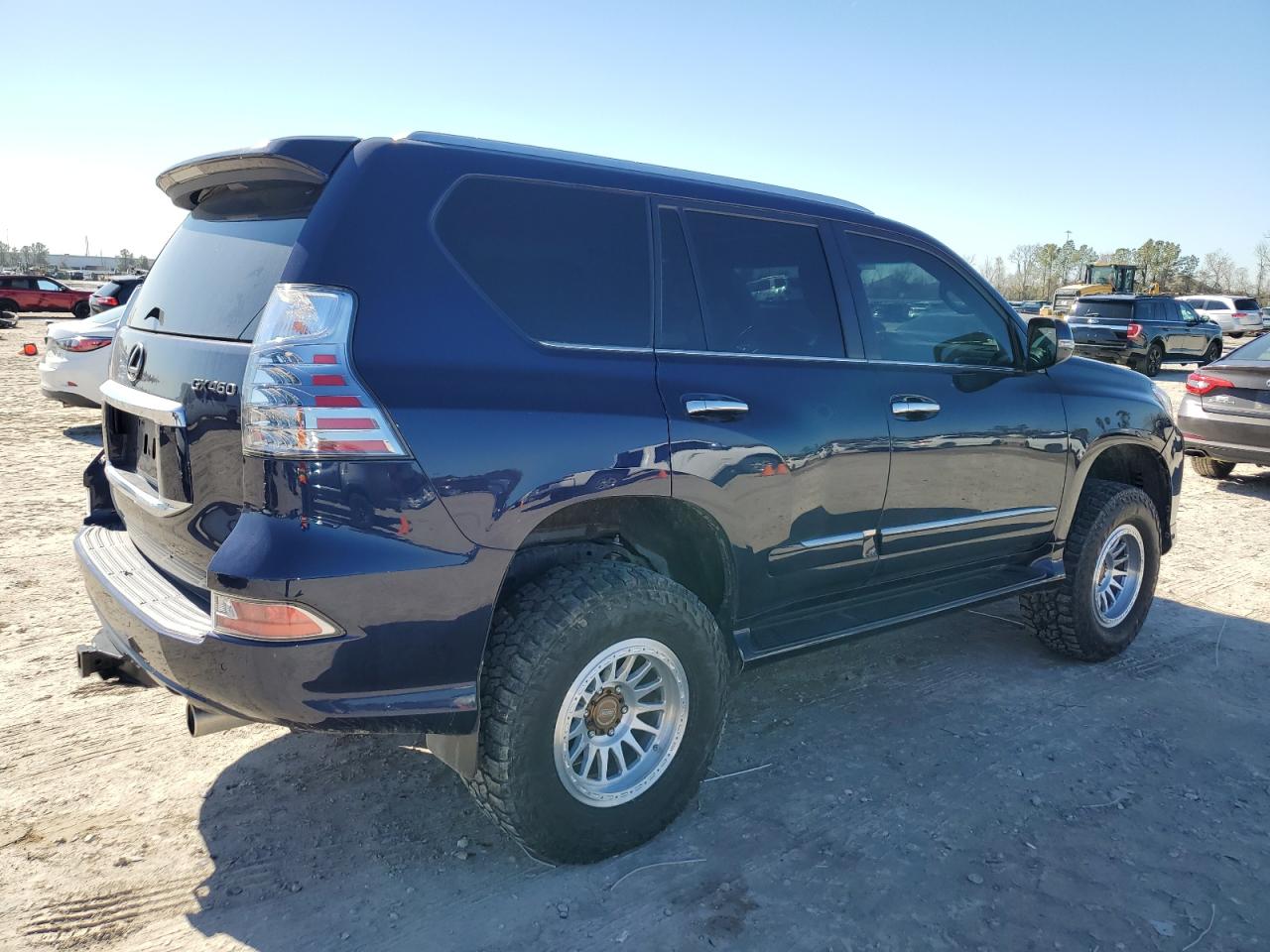 2018 Lexus GX - Image 3