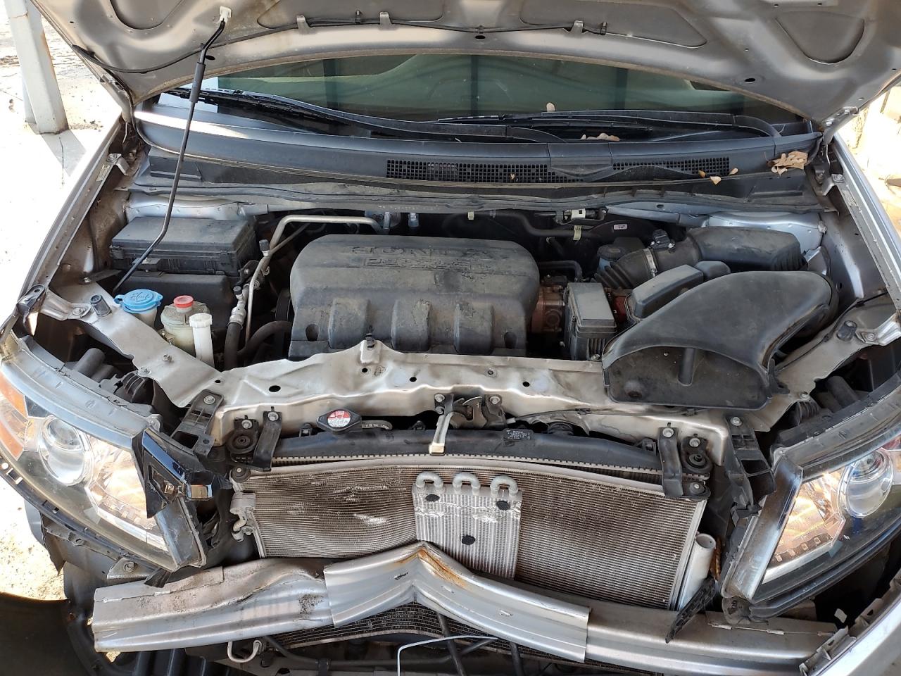 2014 Honda Odyssey - Image 11