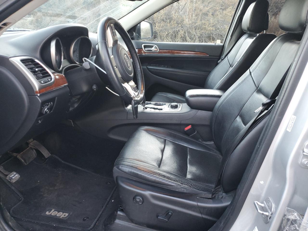 2011 Jeep Grand Cherokee - Image 7