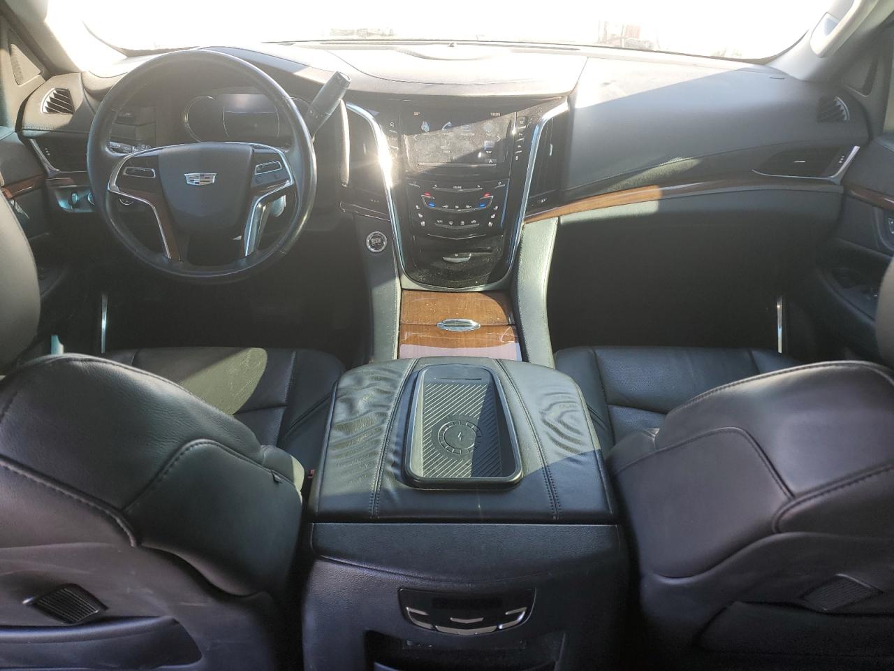 2016 Cadillac Escalade - Image 8