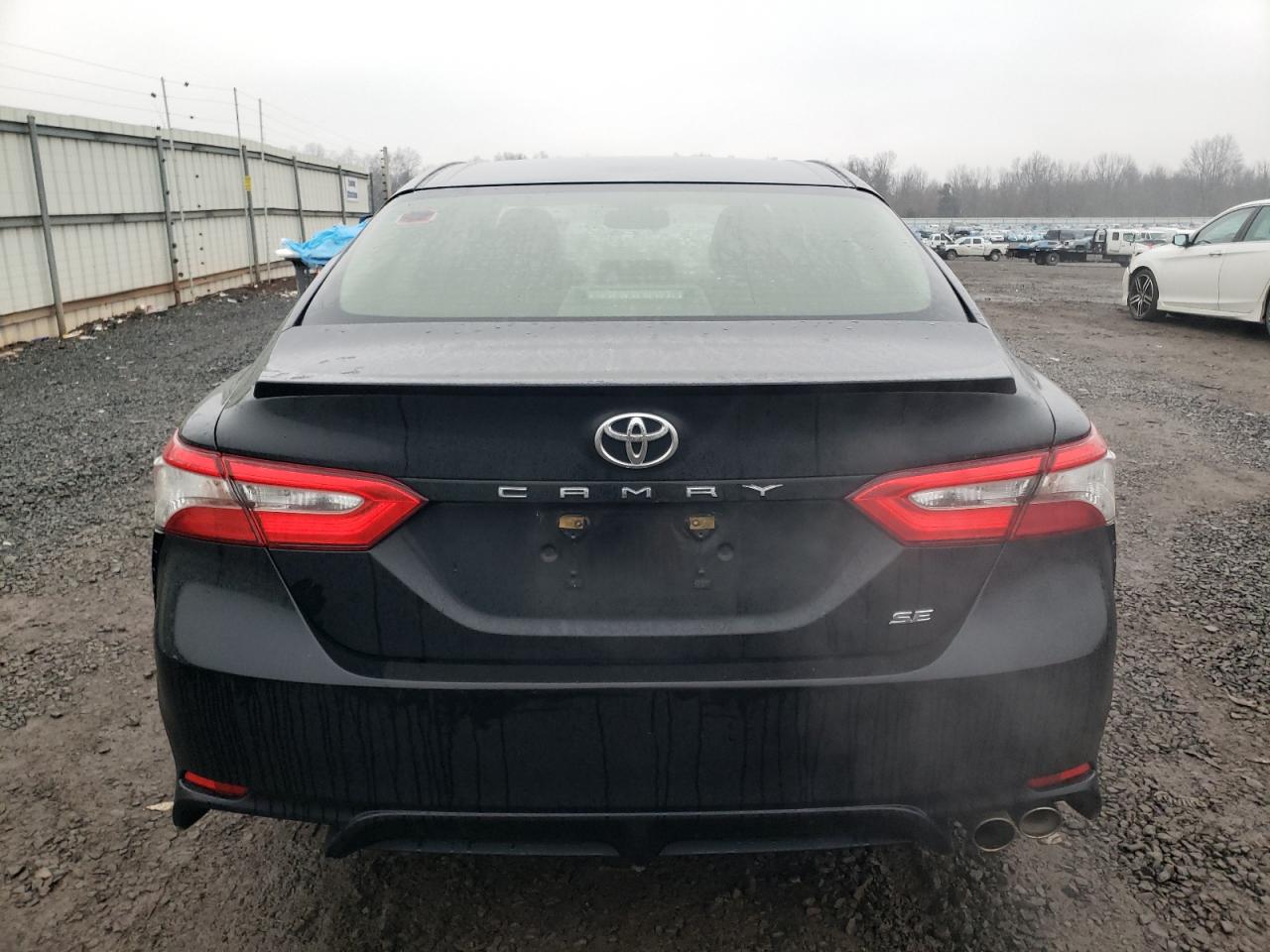 2018 Toyota Camry - Image 6