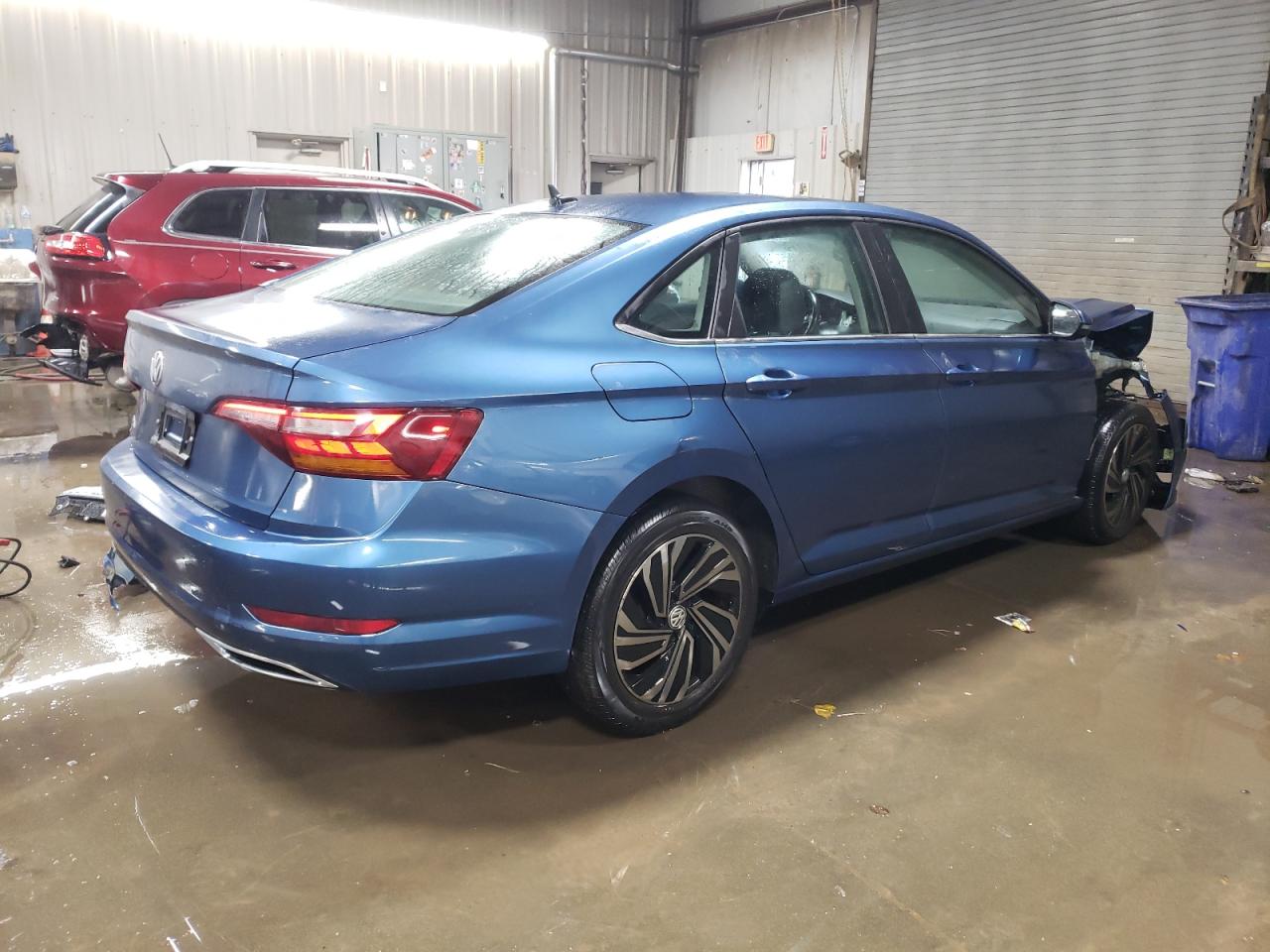 2019 Volkswagen Jetta - Image 3
