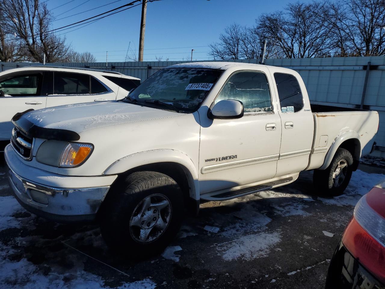 2000 Toyota Tundra - Image 1