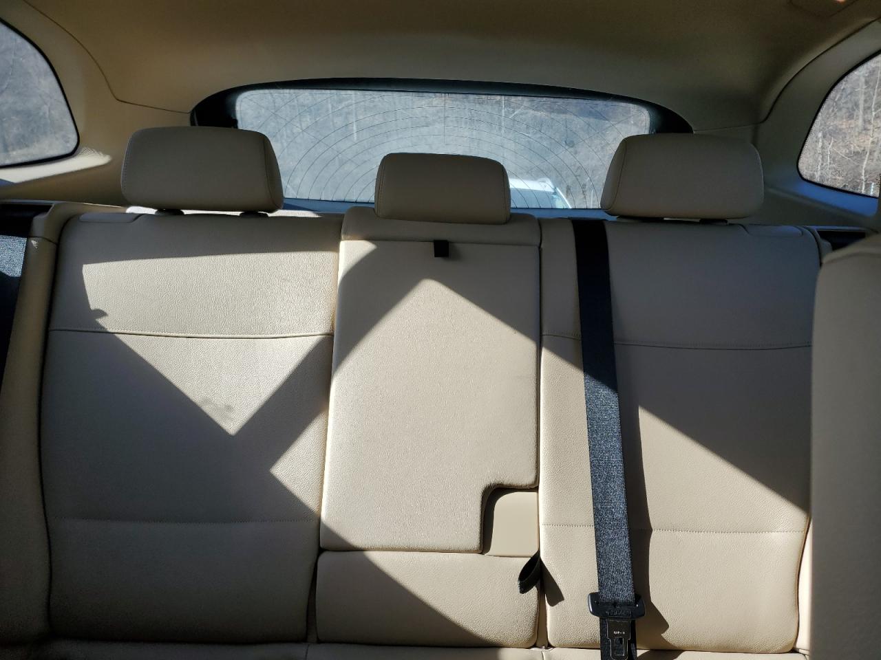 2013 BMW X1 - Image 10