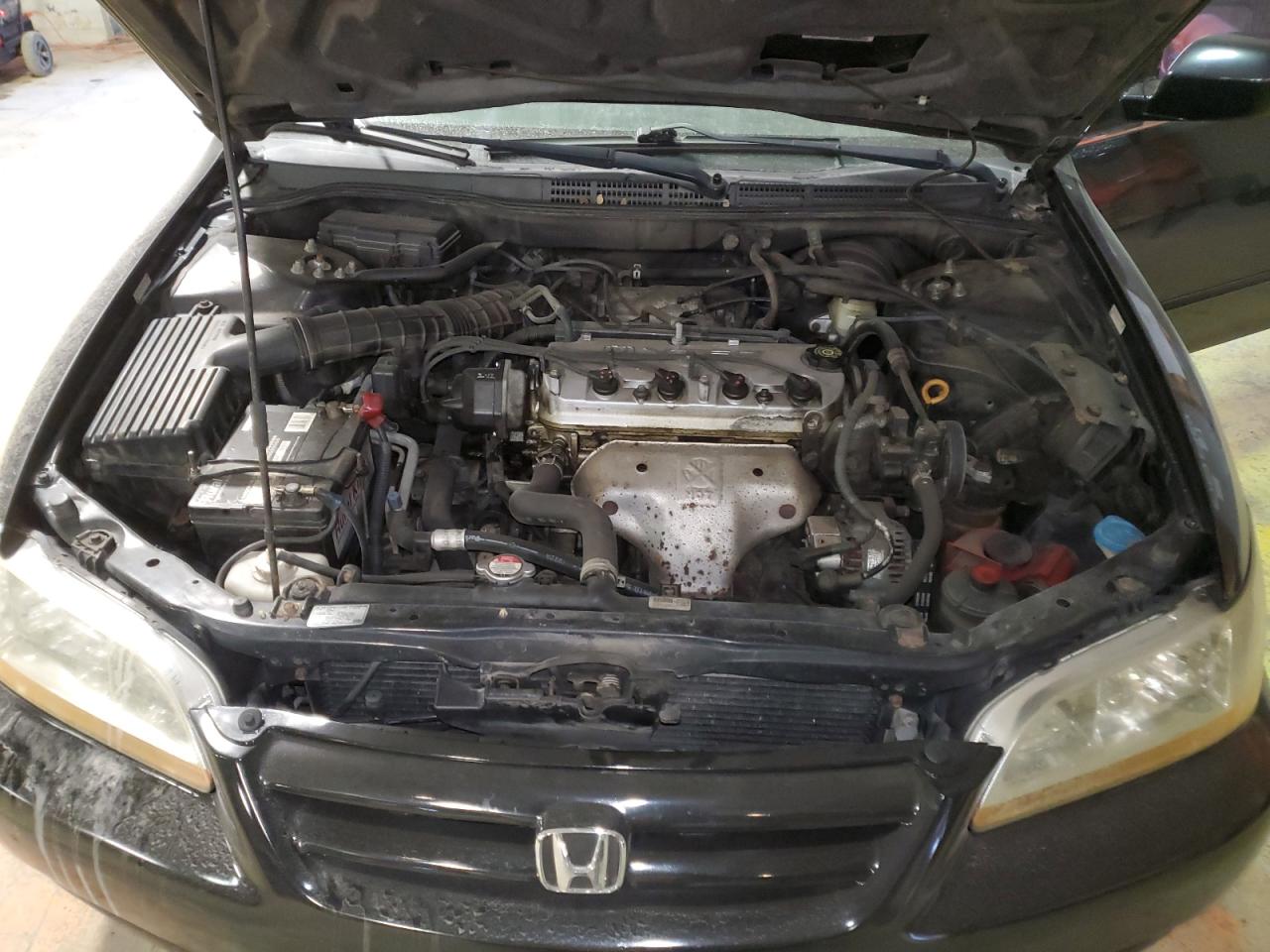 2002 Honda Accord - Image 11