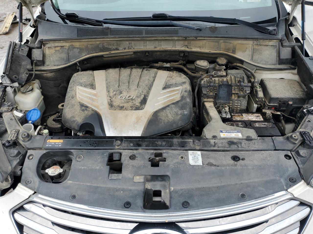 2014 Hyundai Santa Fe - Image 12