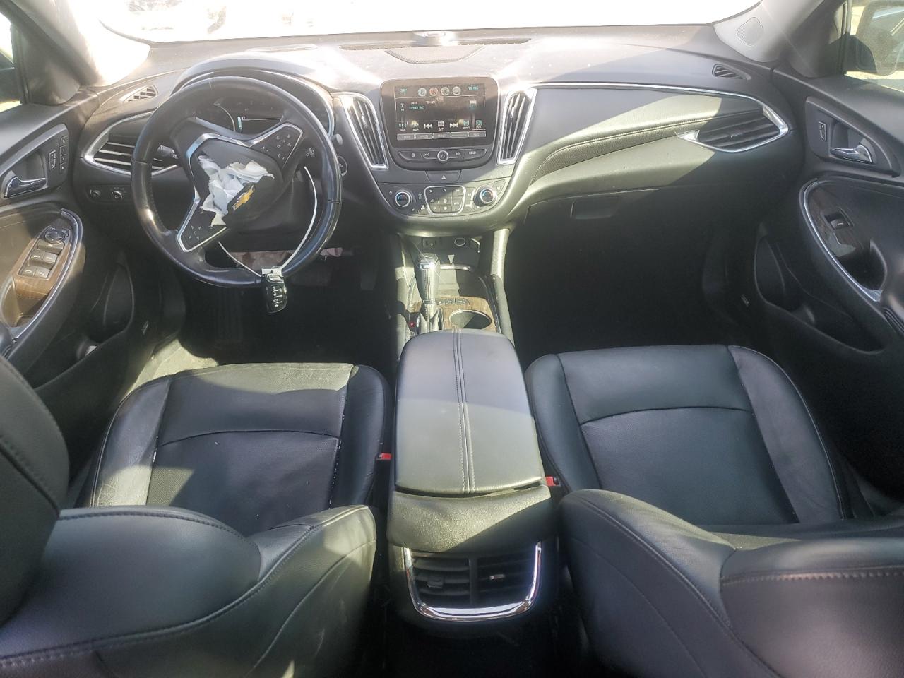 2018 Chevrolet Malibu - Image 8