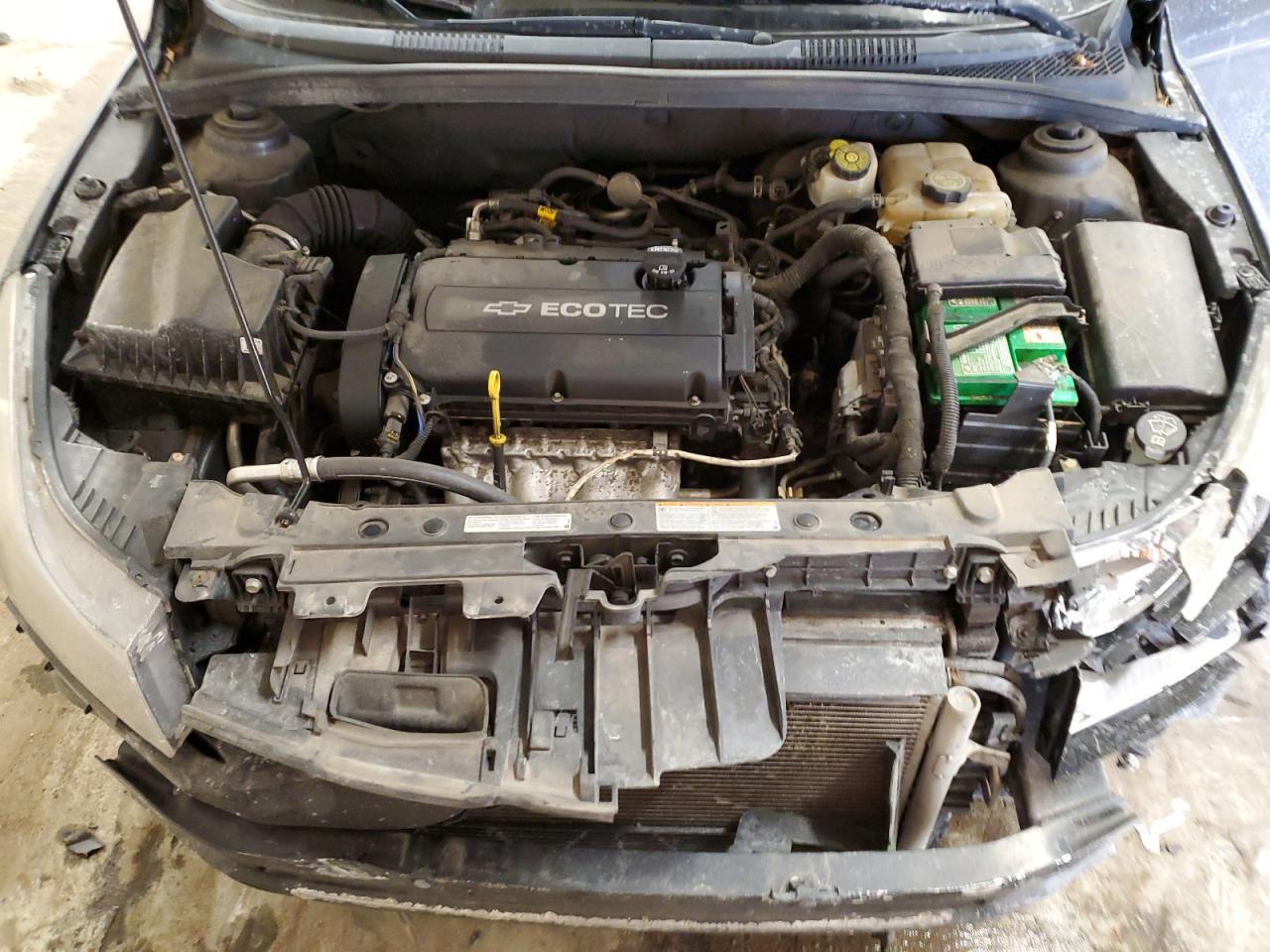 2014 Chevrolet Cruze - Image 13