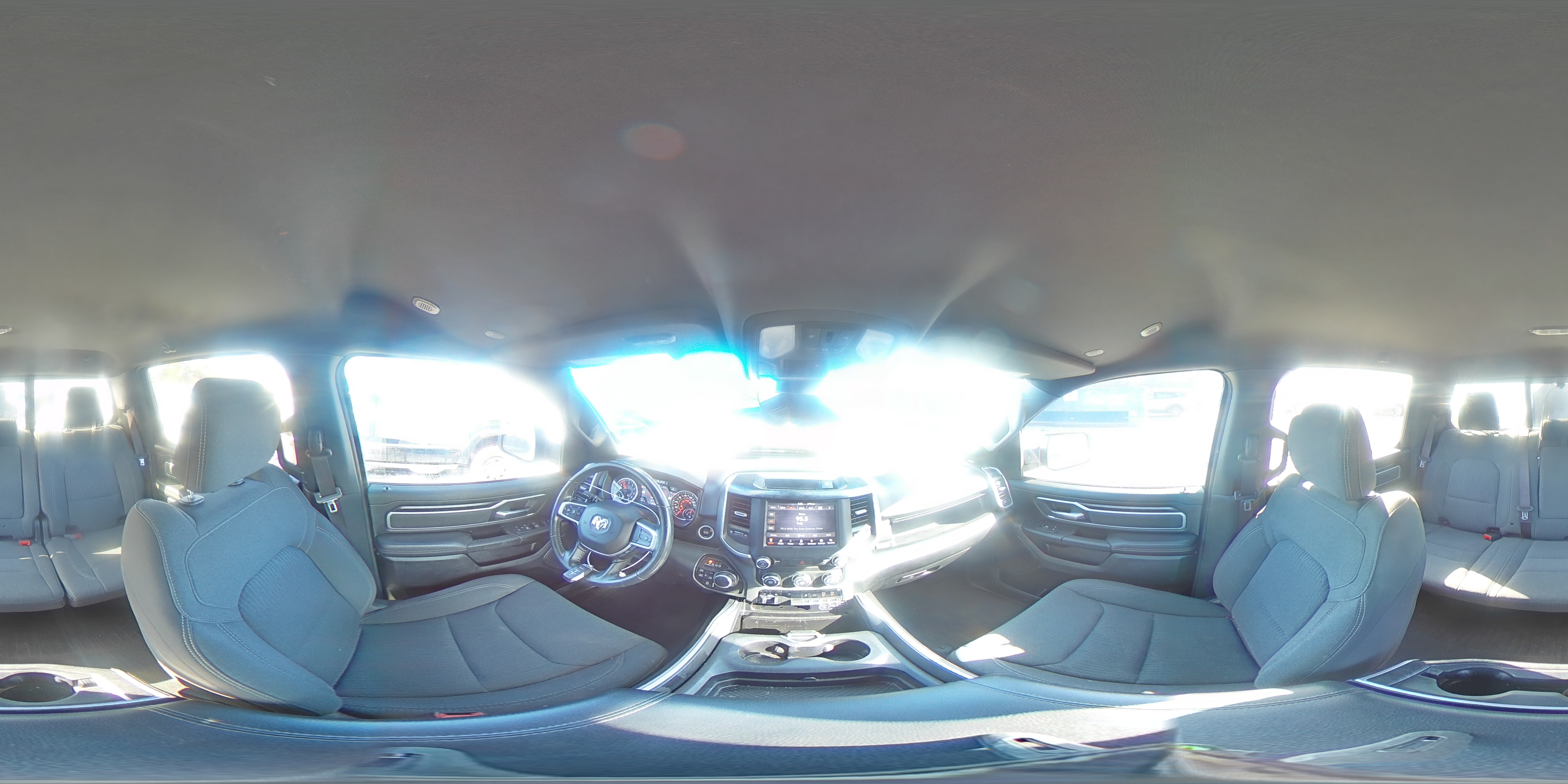 2020 RAM 1500 - Image 15