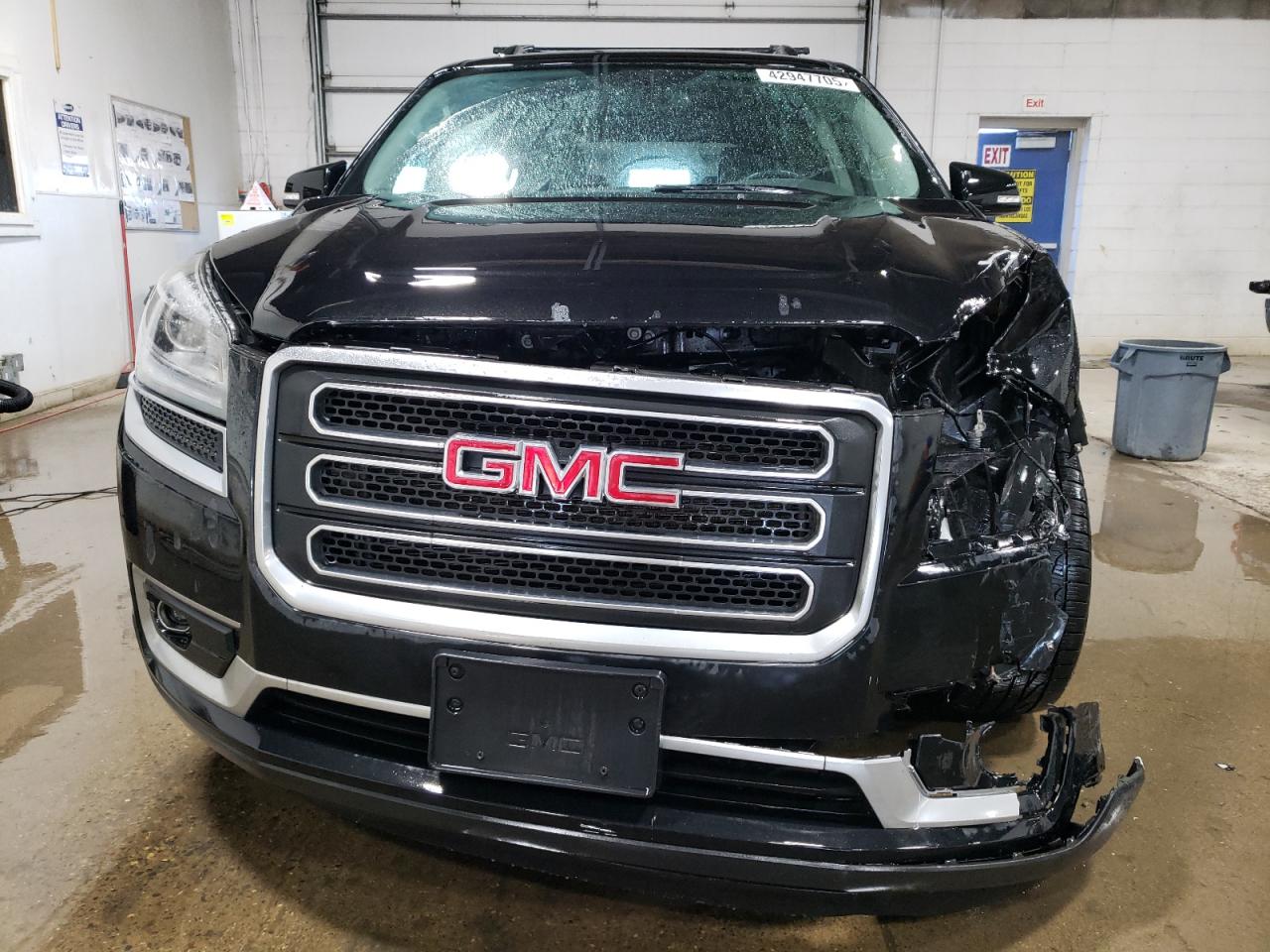 2016 GMC Acadia - Image 5