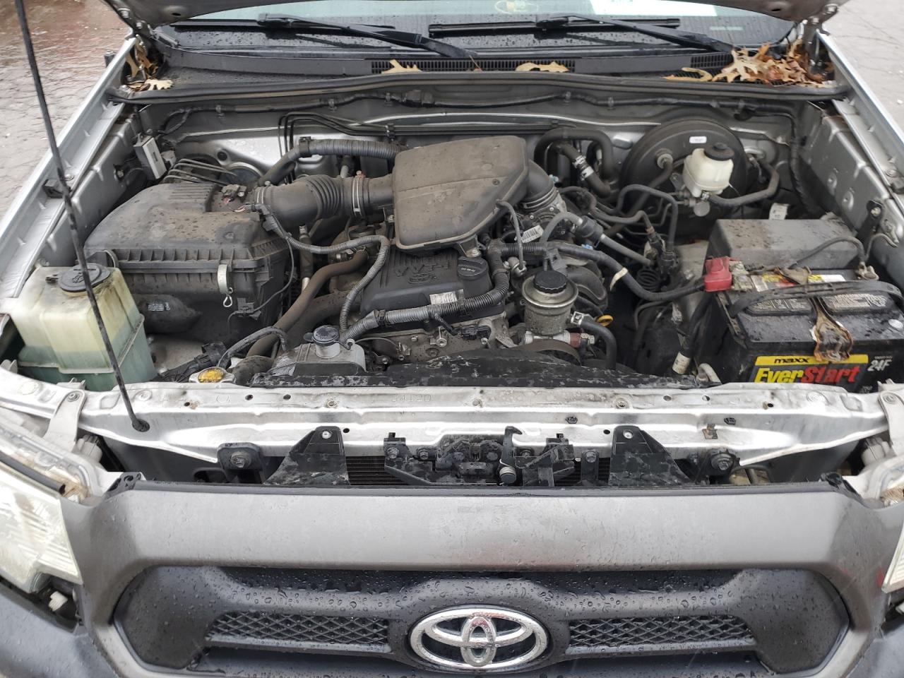 2013 Toyota Tacoma - Image 11