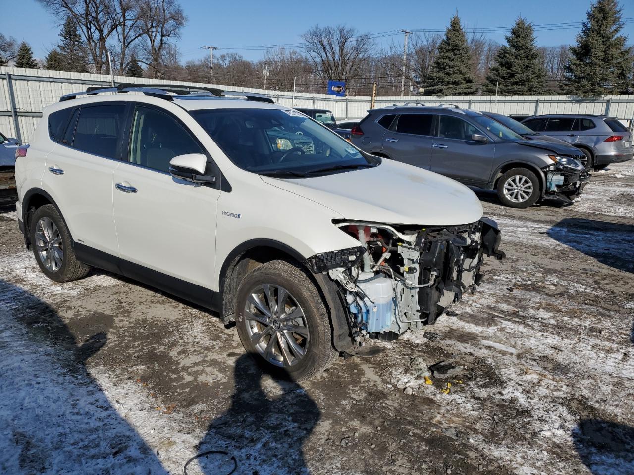 2016 Toyota RAV 4 - Image 4