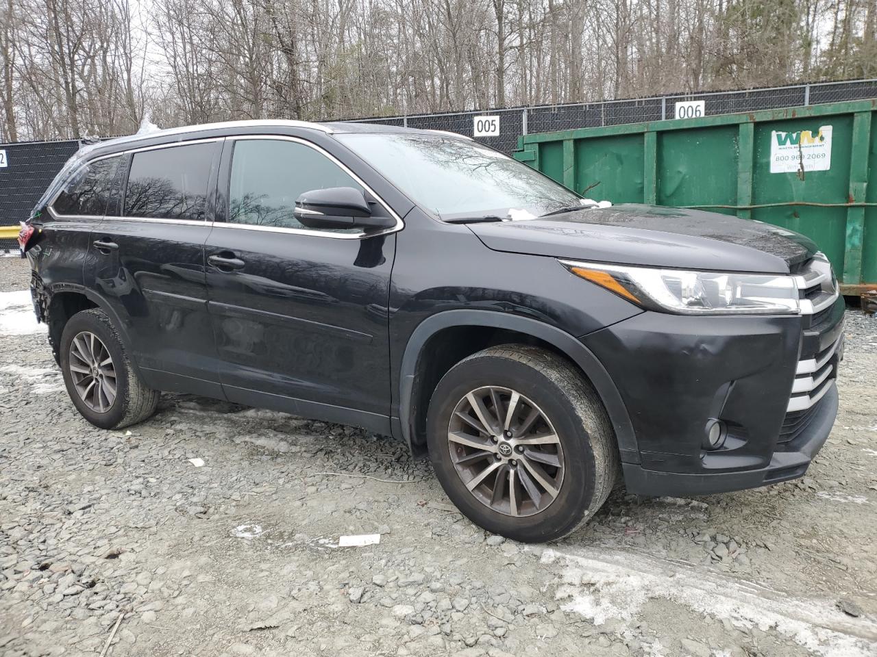 2019 Toyota Highlander - Image 4