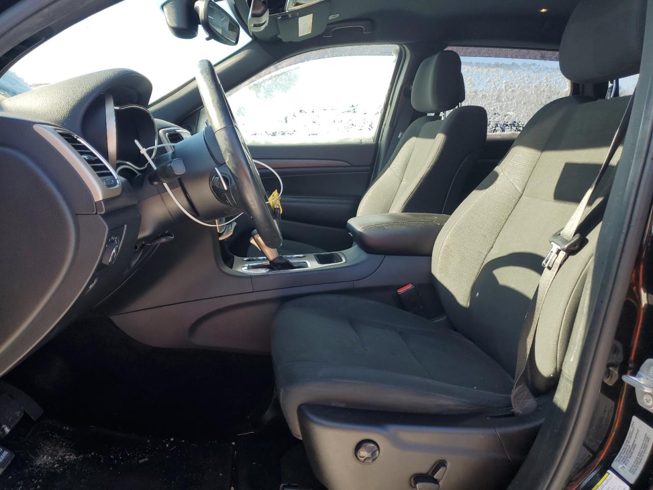 2017 Jeep Grand Cherokee - Image 7