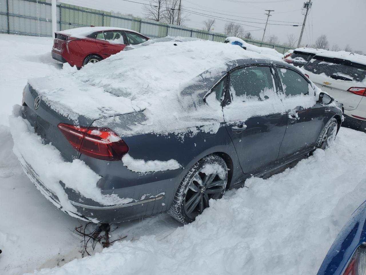 2018 Volkswagen Passat - Image 3