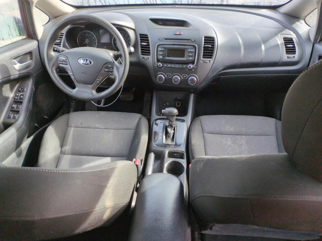 2018 Kia Forte - Image 8