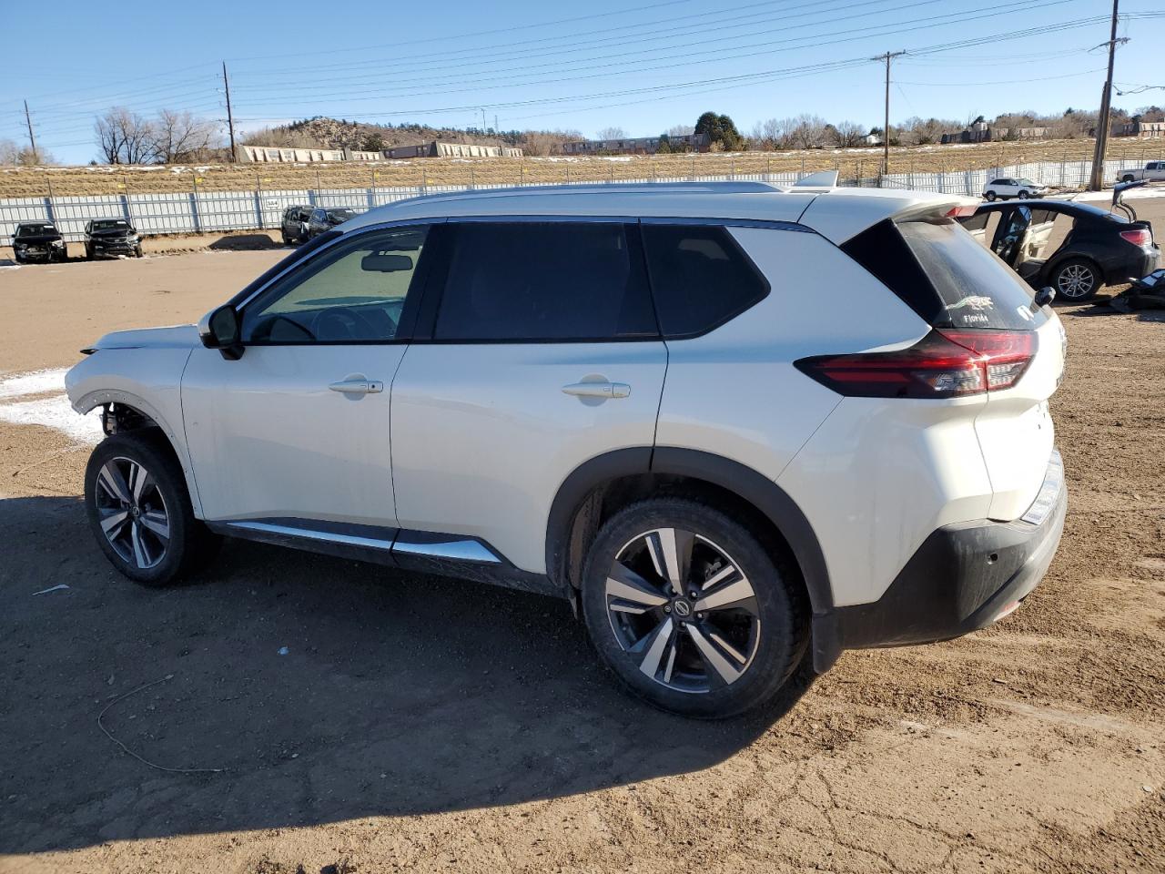 2021 Nissan Rogue - Image 2