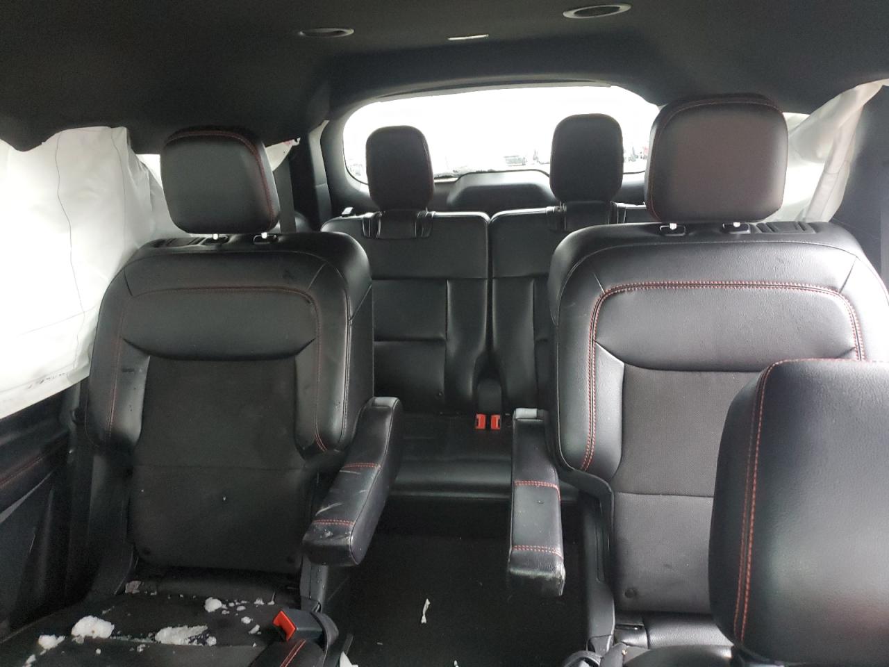 2022 Ford Explorer - Image 10