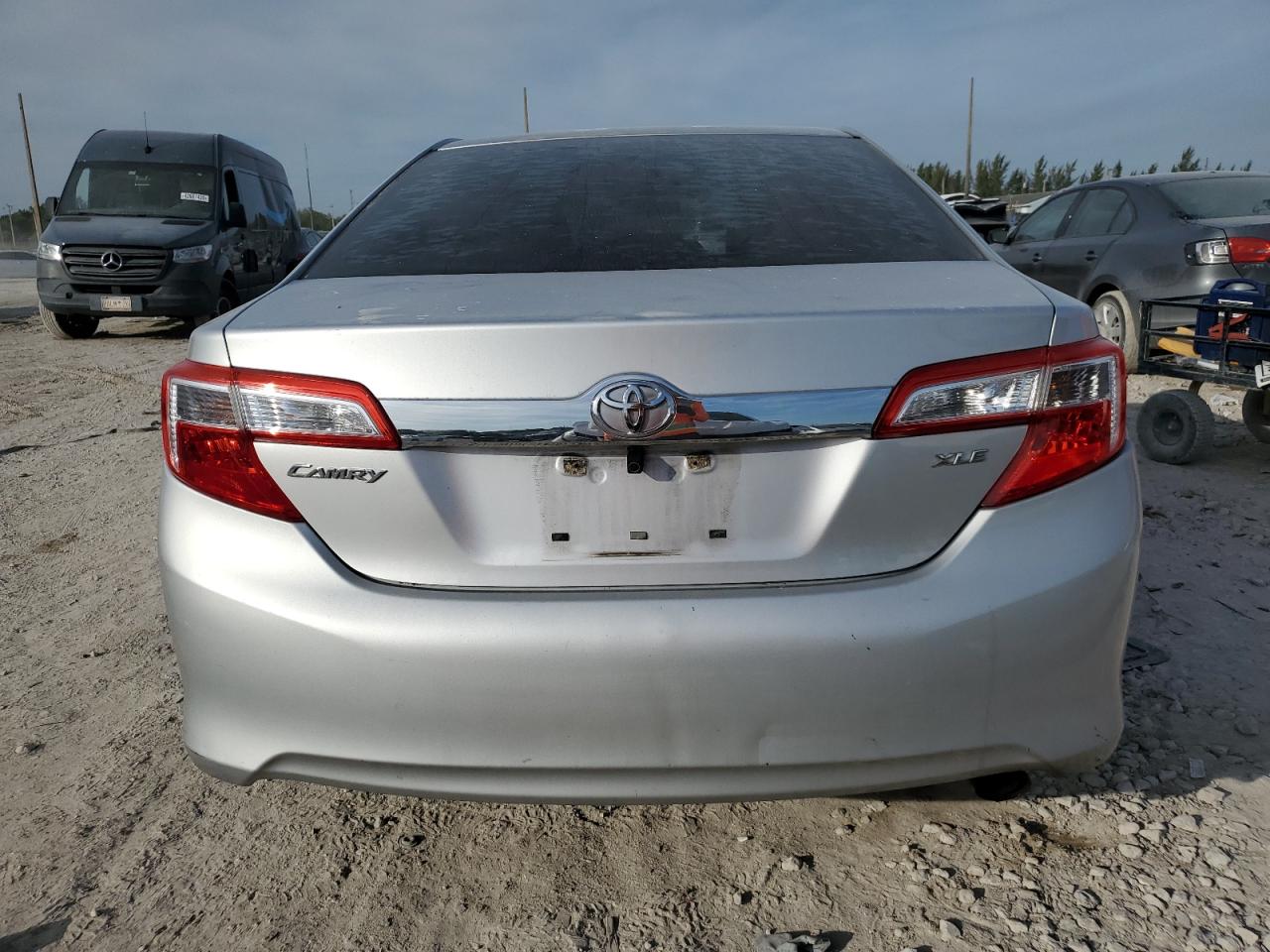 2013 Toyota Camry - Image 6