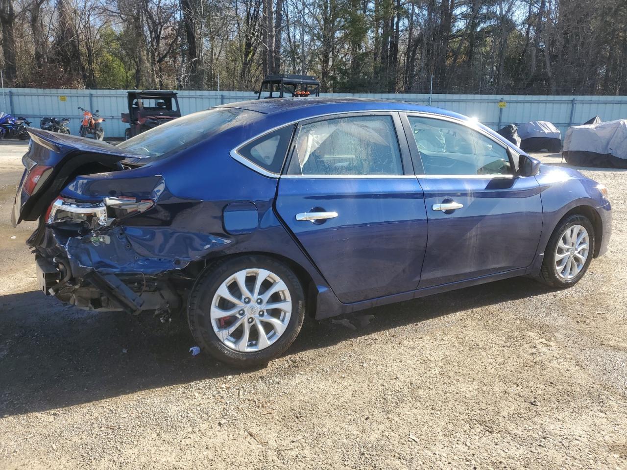 2017 Nissan Sentra - Image 3