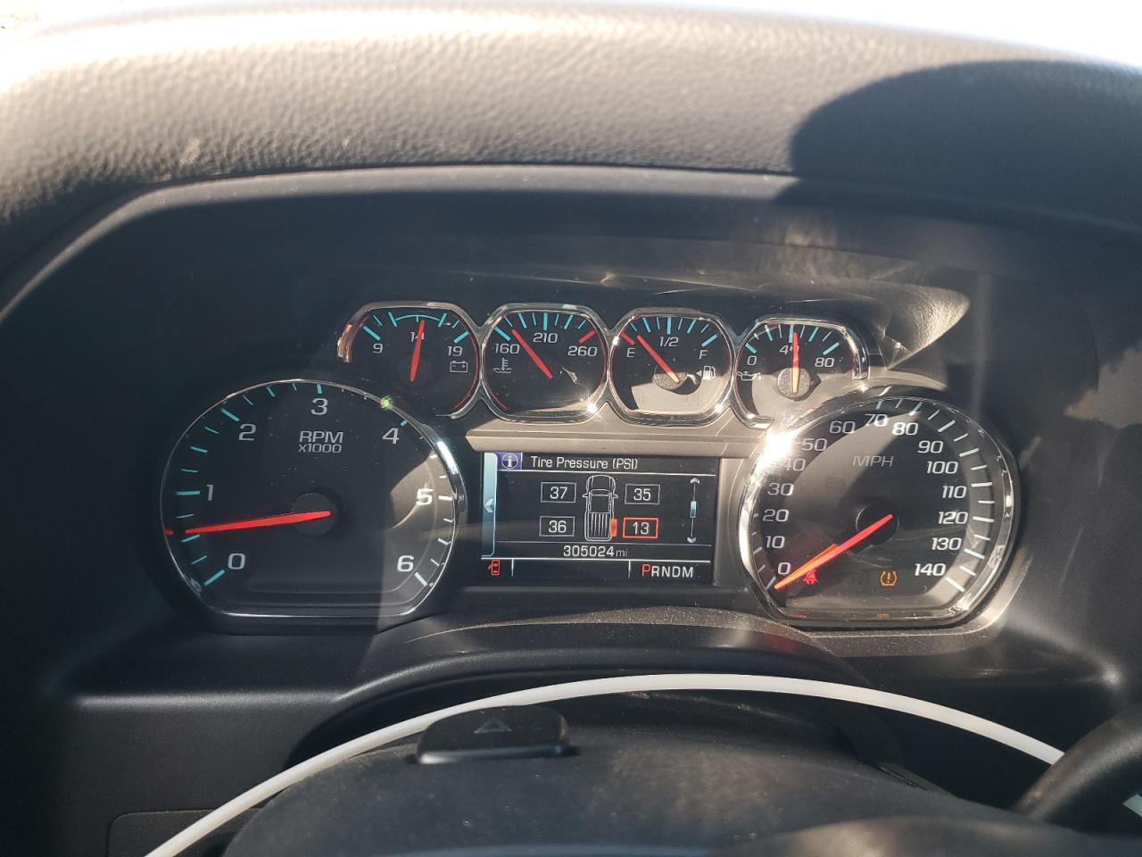 2014 Chevrolet Silverado - Image 9