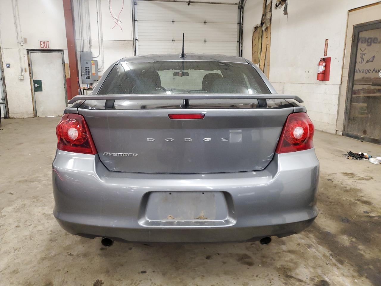 2013 Dodge Avenger - Image 6