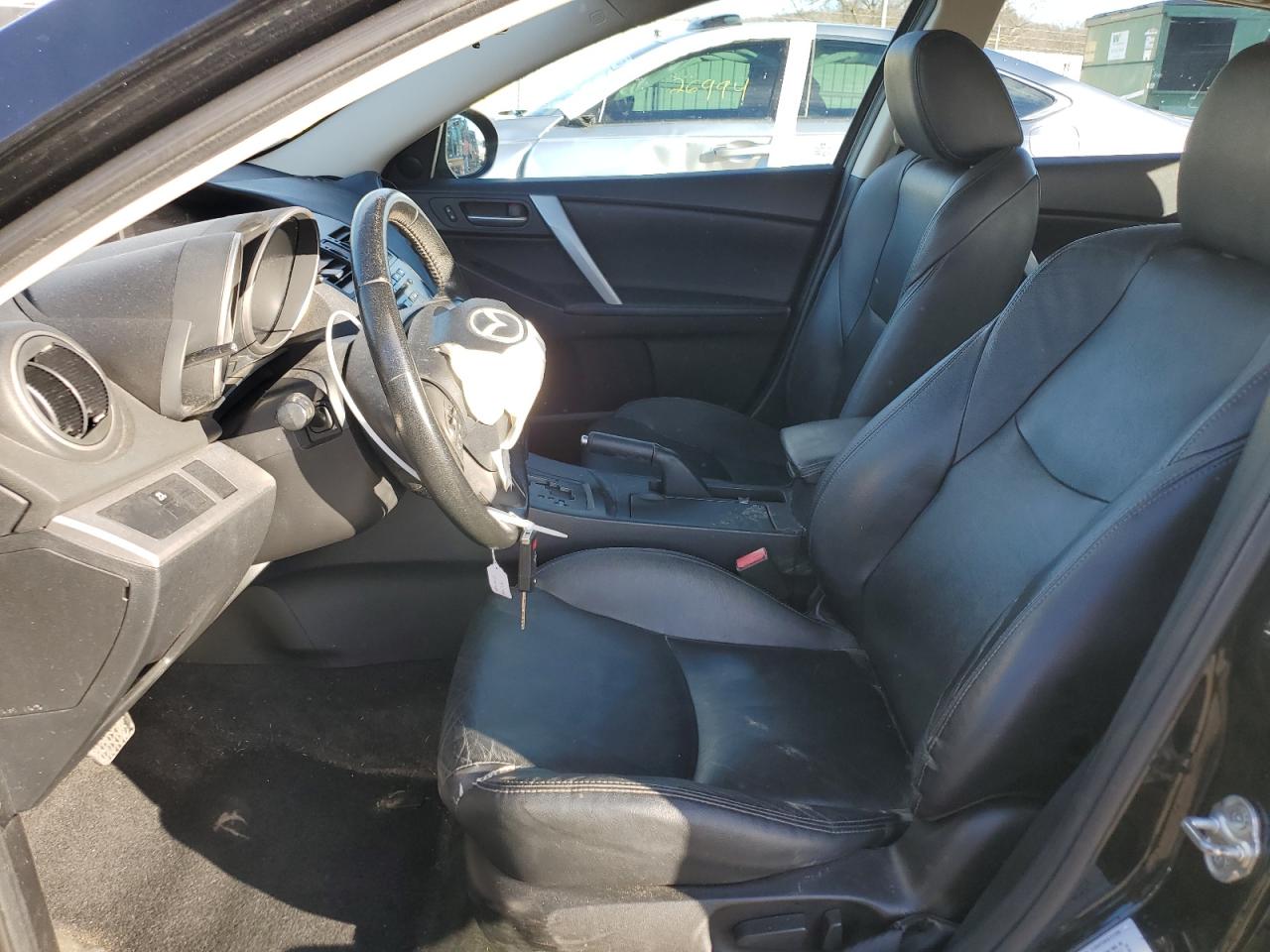 2012 Mazda 3 - Image 7