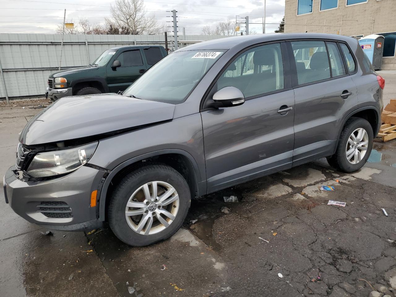 VIN WVGBV3AX4DW561078 2013 VOLKSWAGEN TIGUAN no.1