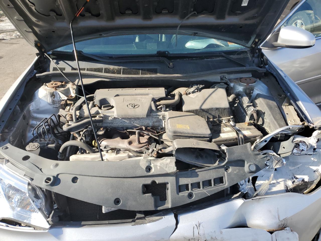 2013 Toyota Camry - Image 11