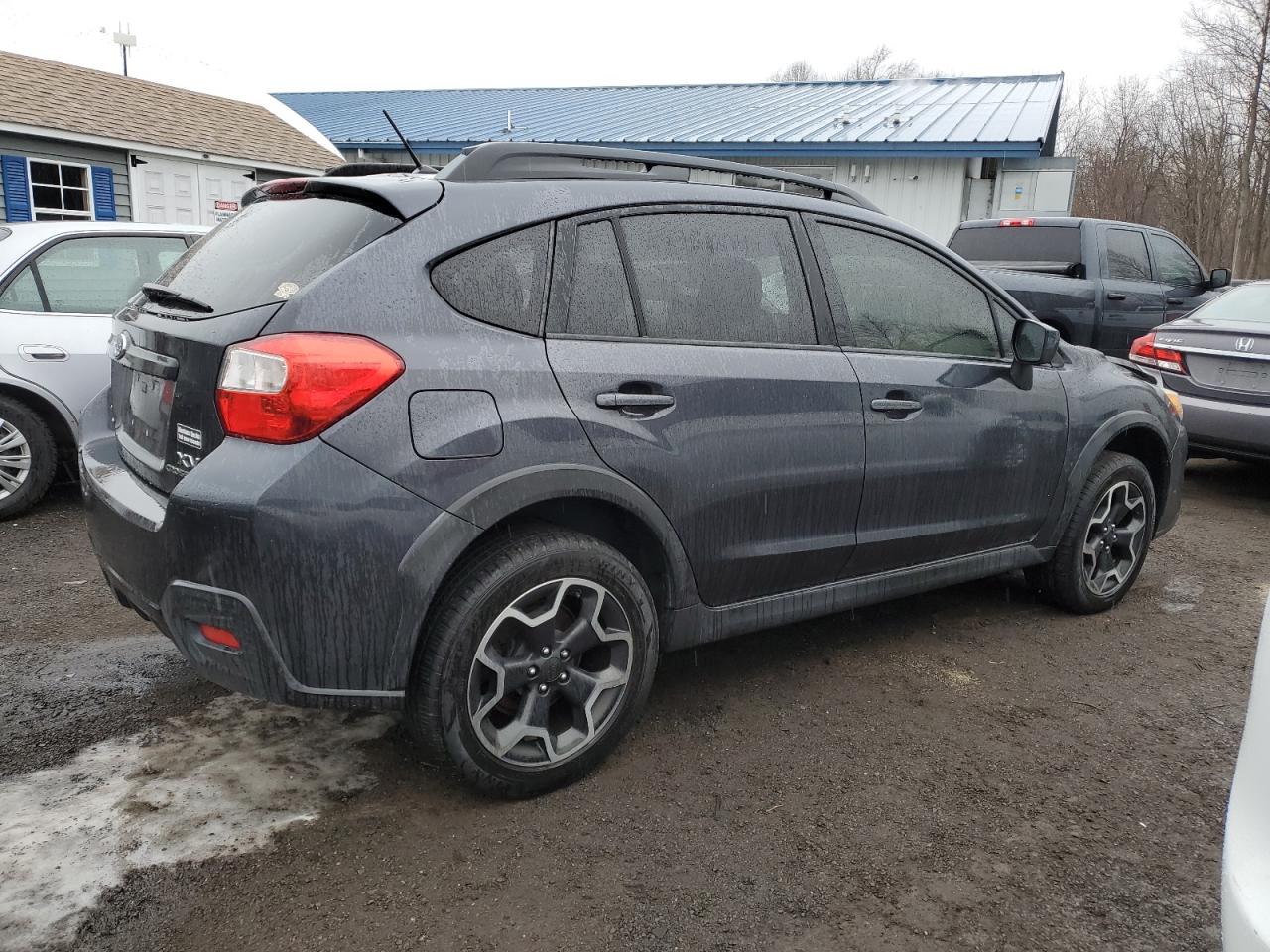 2015 Subaru XV - Image 3