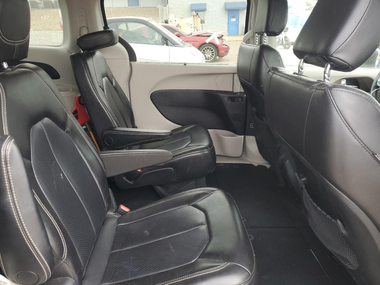 2021 Chrysler Voyager - Image 11