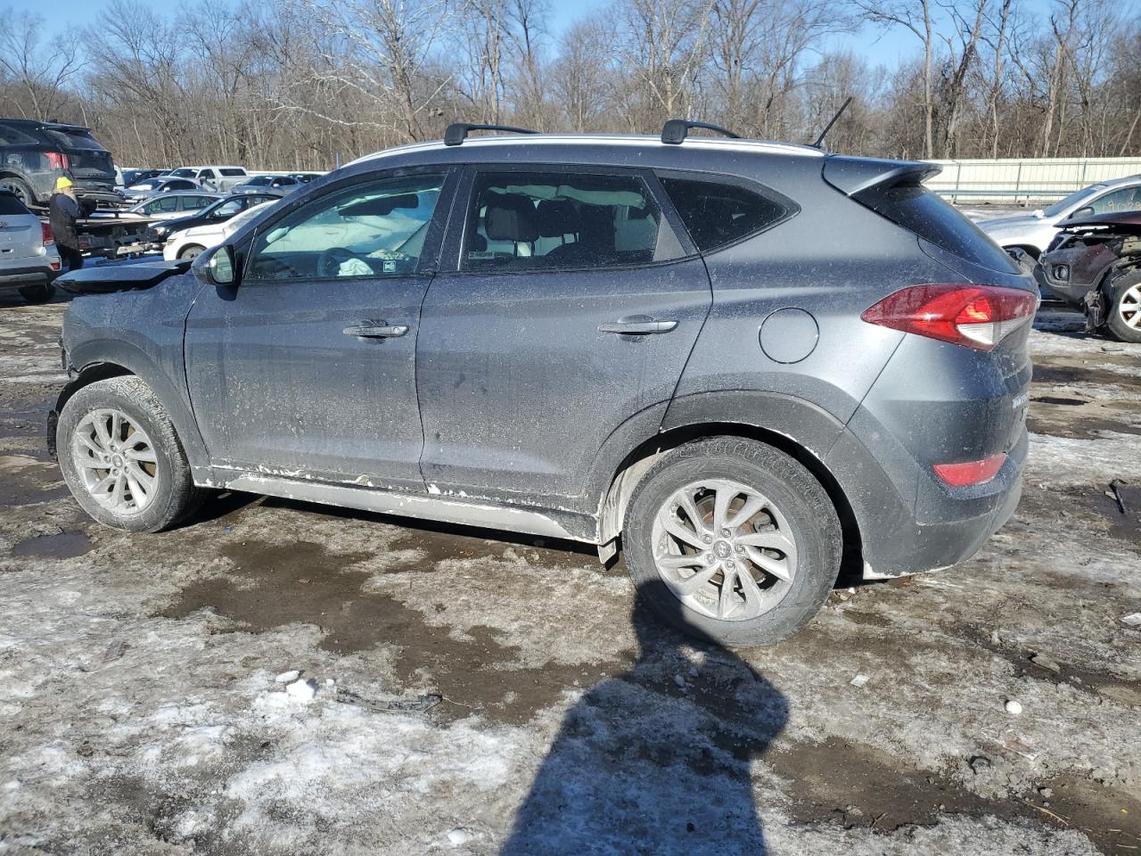 2017 Hyundai Tucson - Image 2