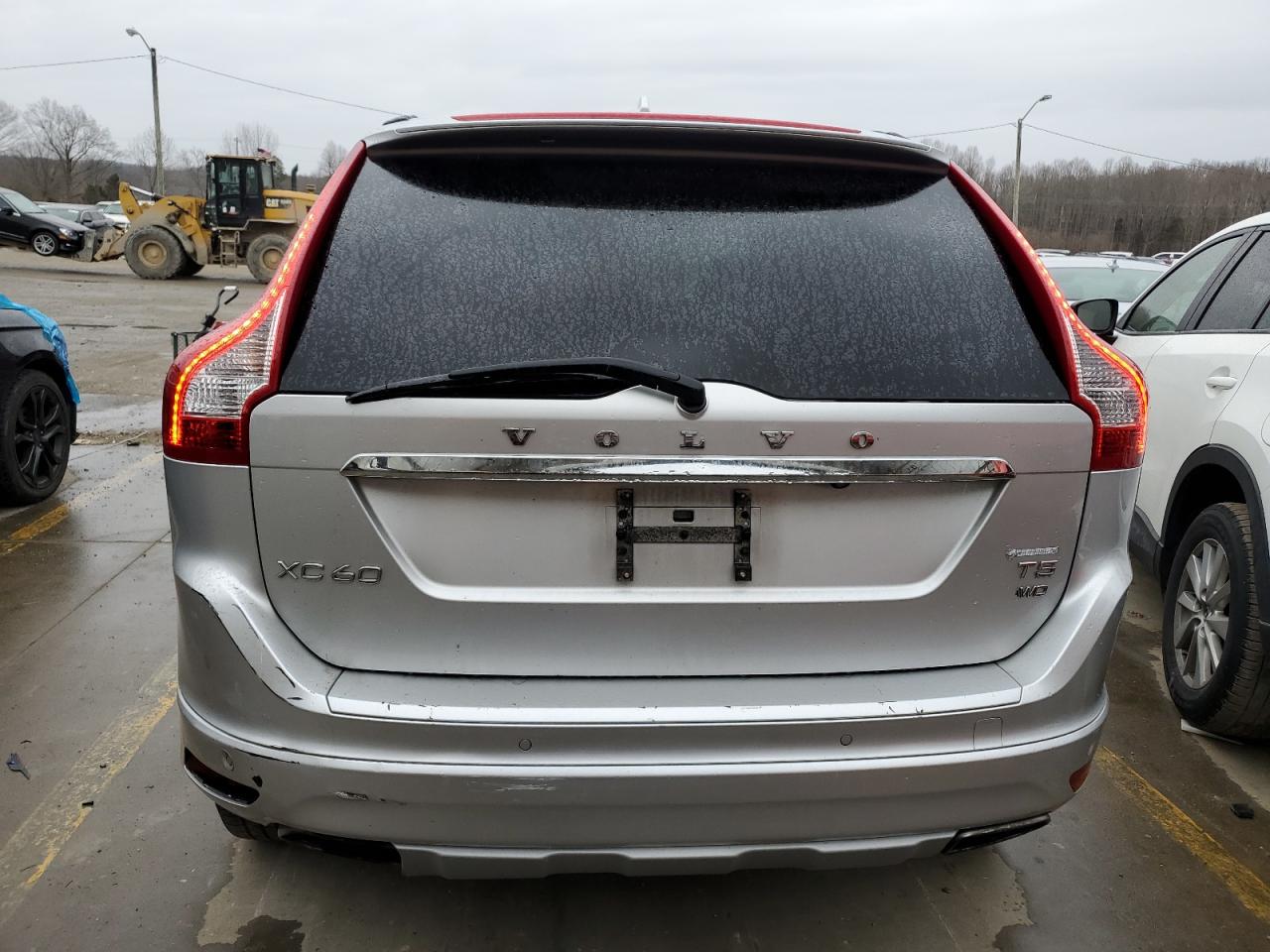 2016 Volvo XC60 - Image 6