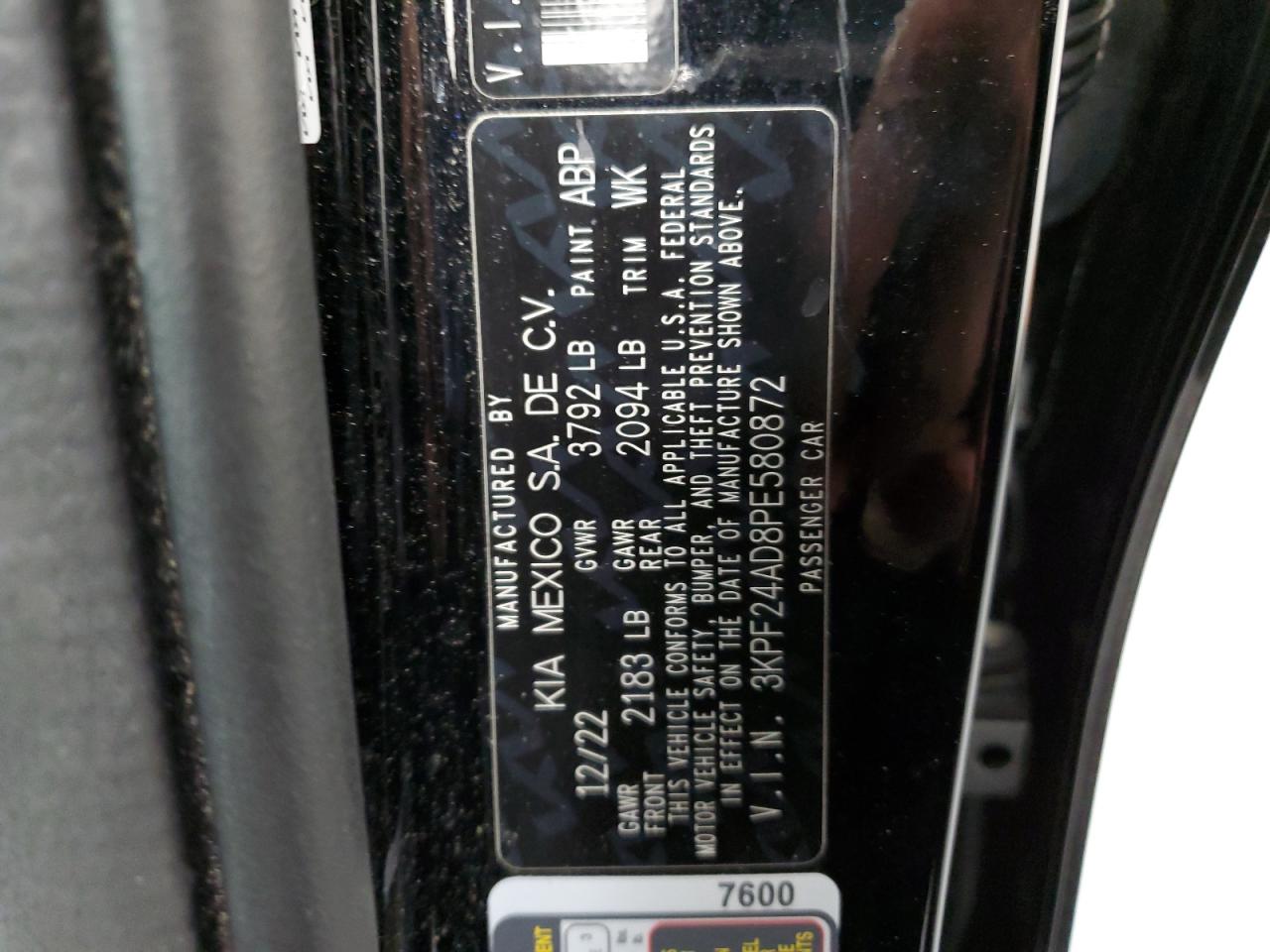 2023 Kia Forte - Image 12