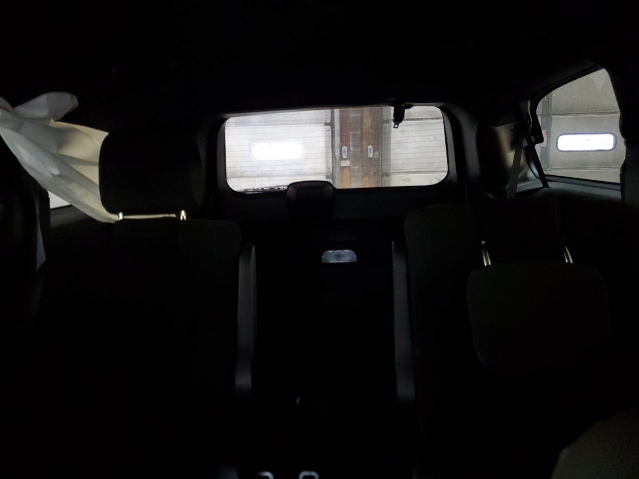 2019 Dodge Caravan - Image 10