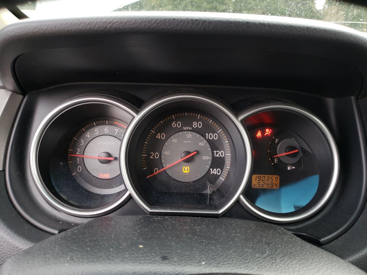 2008 Nissan Versa - Image 9