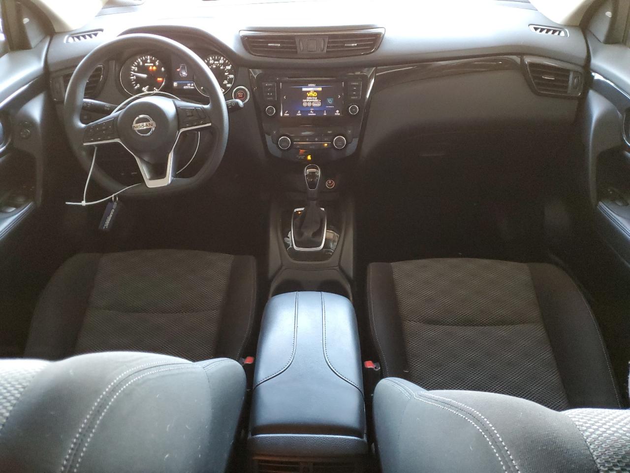 2019 Nissan Rogue - Image 8
