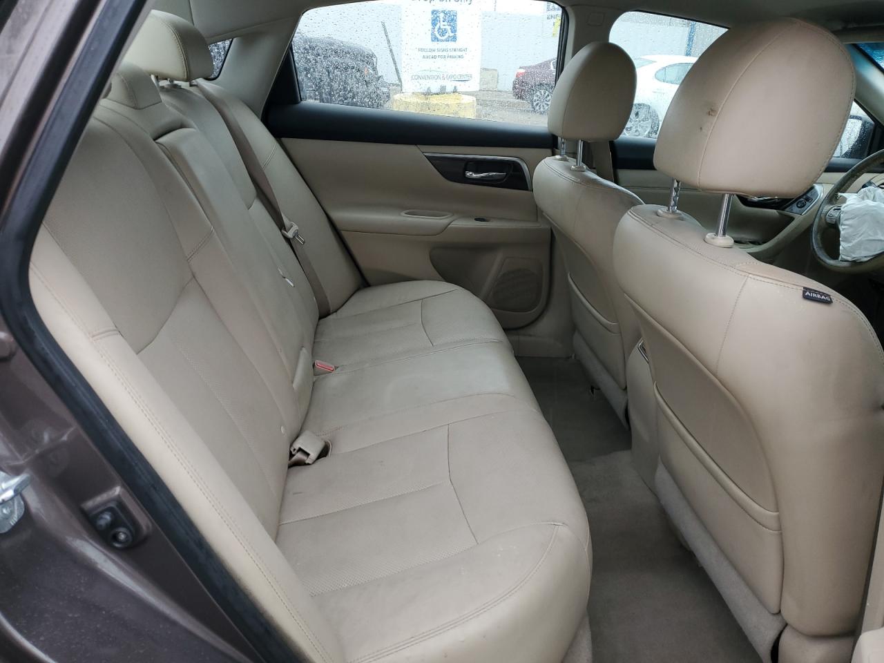 2014 Nissan Altima - Image 10