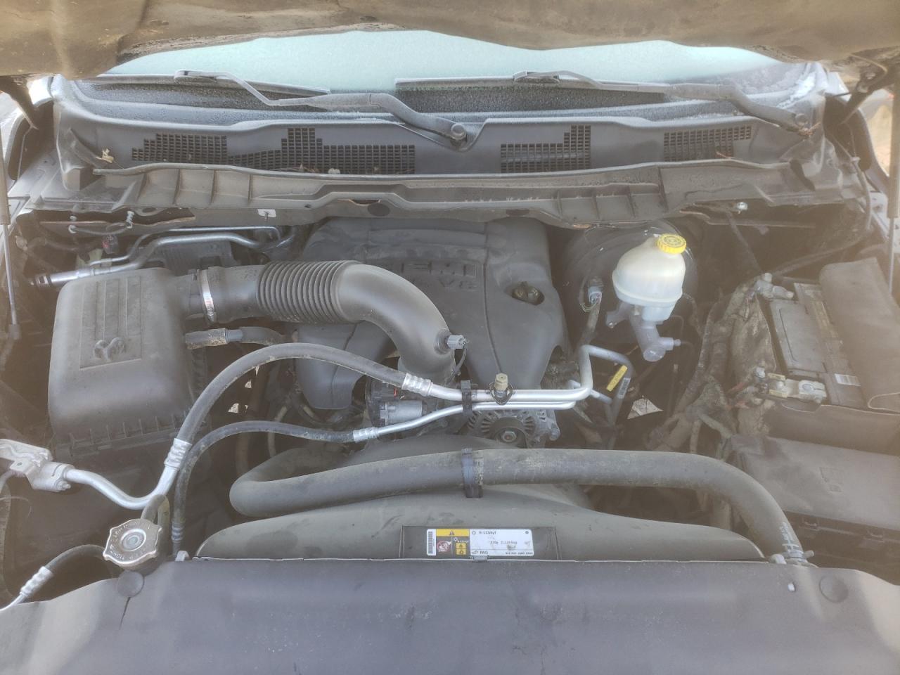 2014 RAM 1500 - Image 13