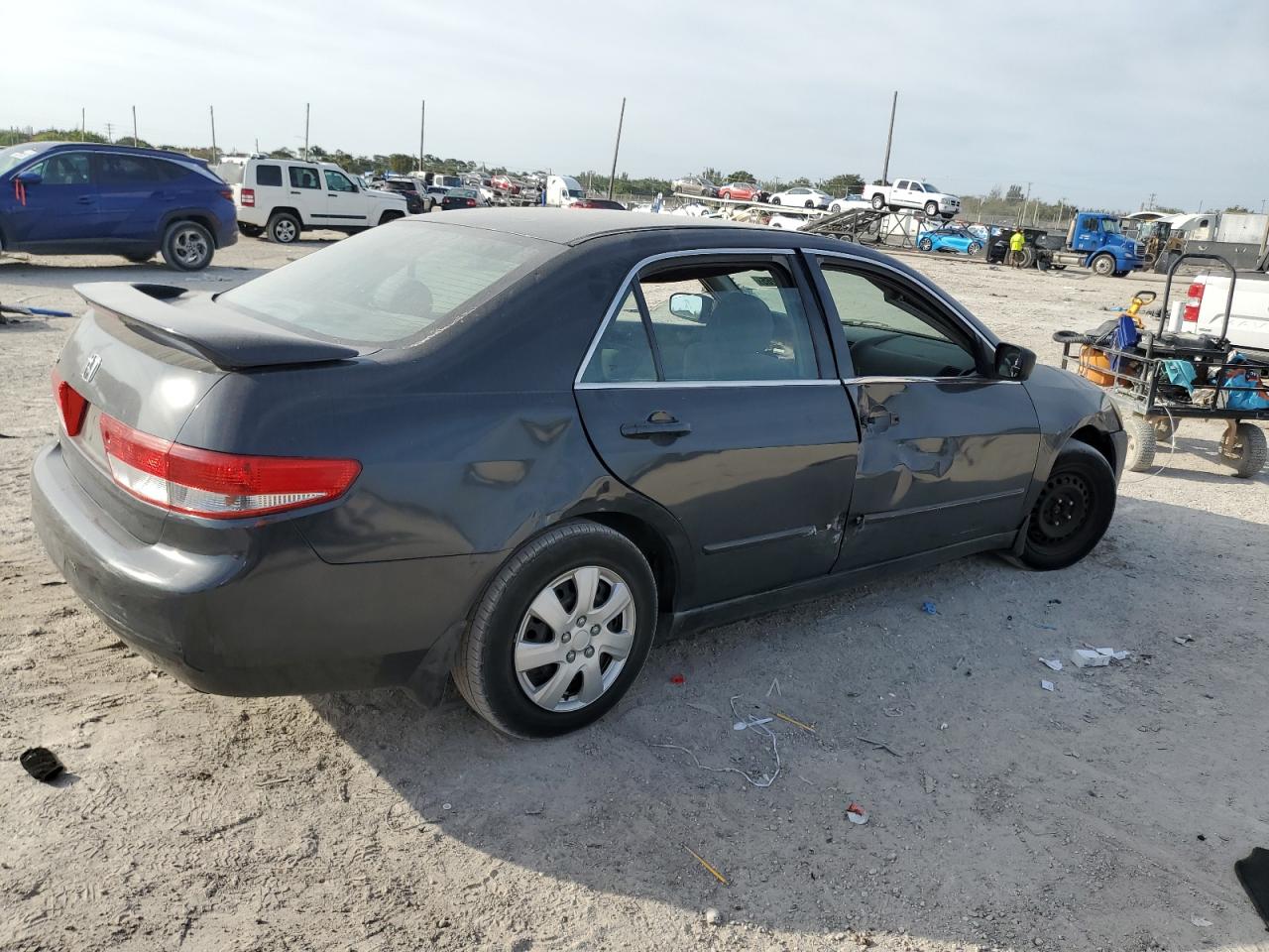 2004 Honda Accord - Image 3