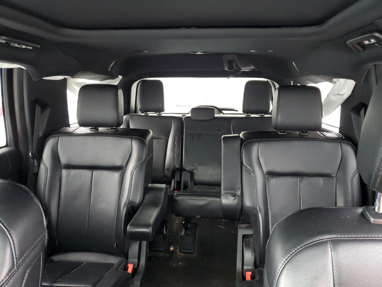 2020 Ford Expedition - Image 10