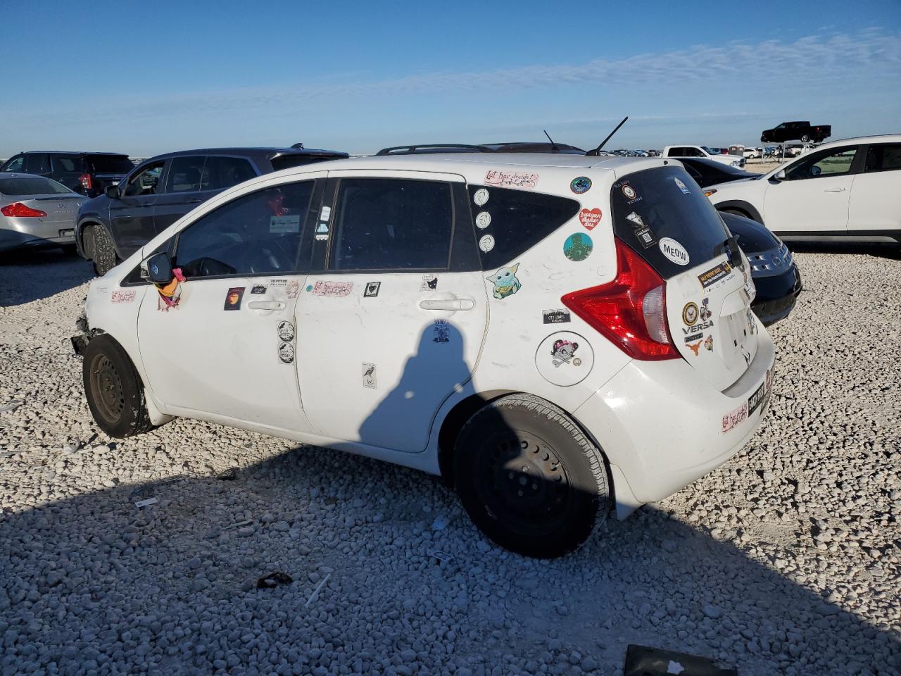 2016 Nissan Versa - Image 2
