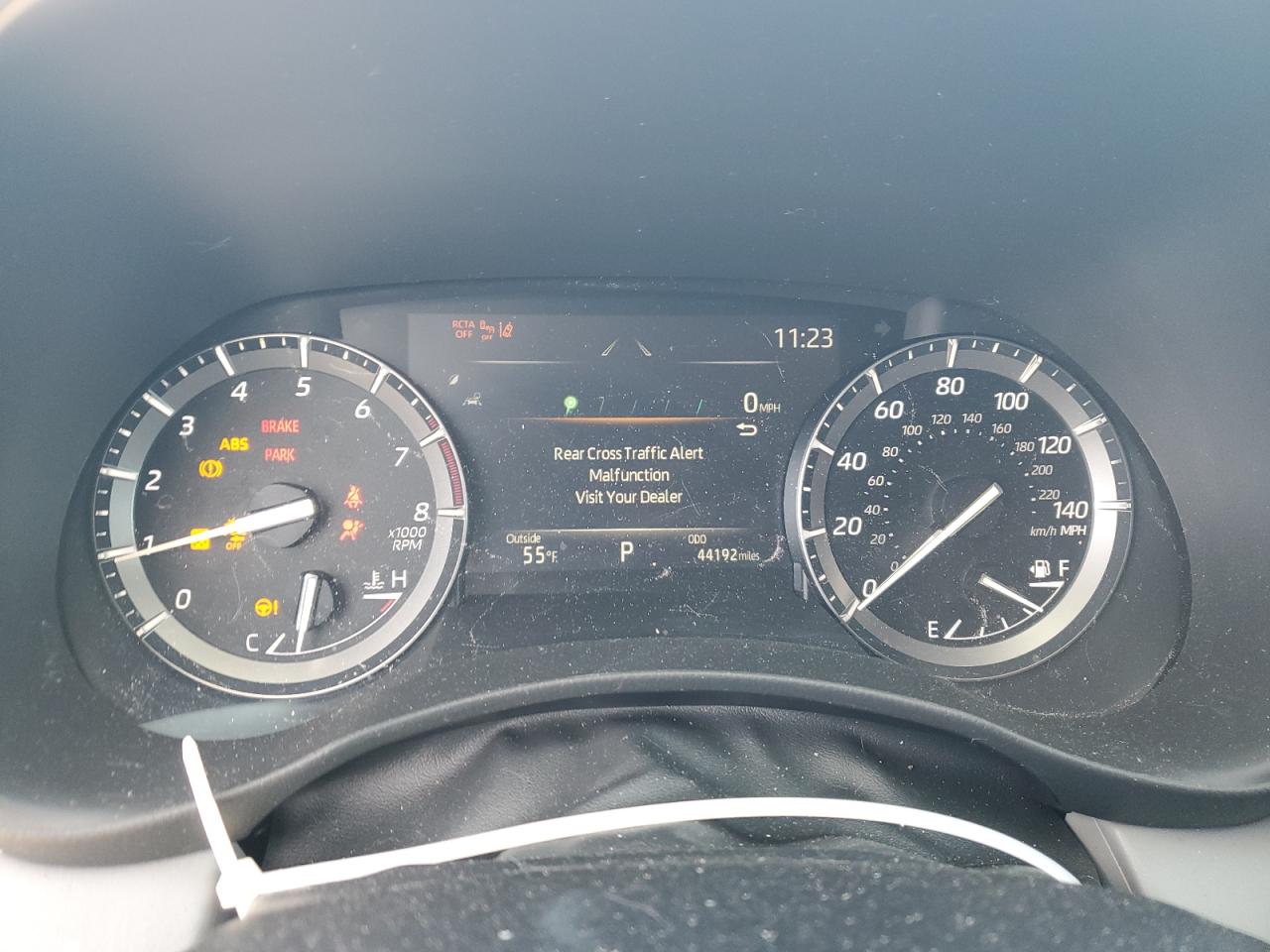 2020 Toyota Highlander - Image 9