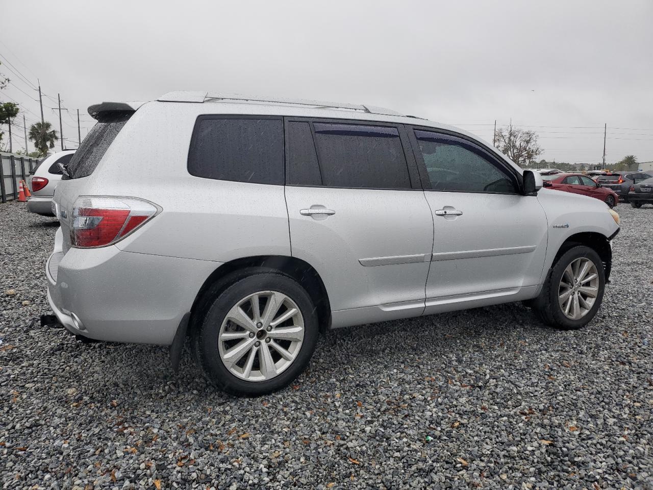 2010 Toyota Highlander - Image 3