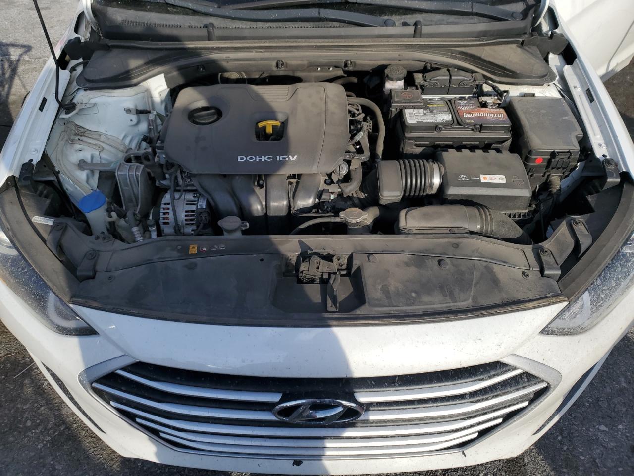 2018 Hyundai Elantra - Image 11