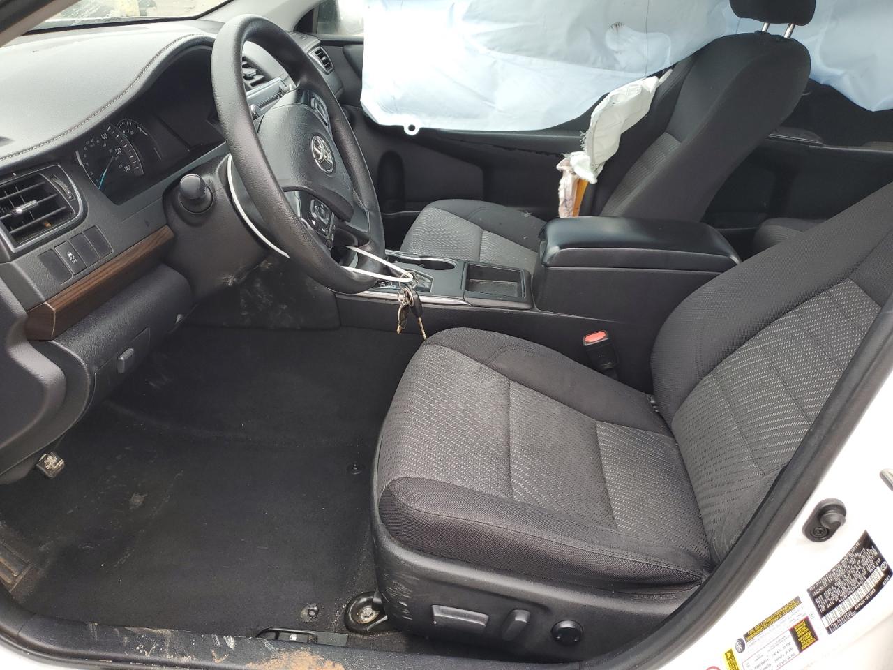 2015 Toyota Camry - Image 7